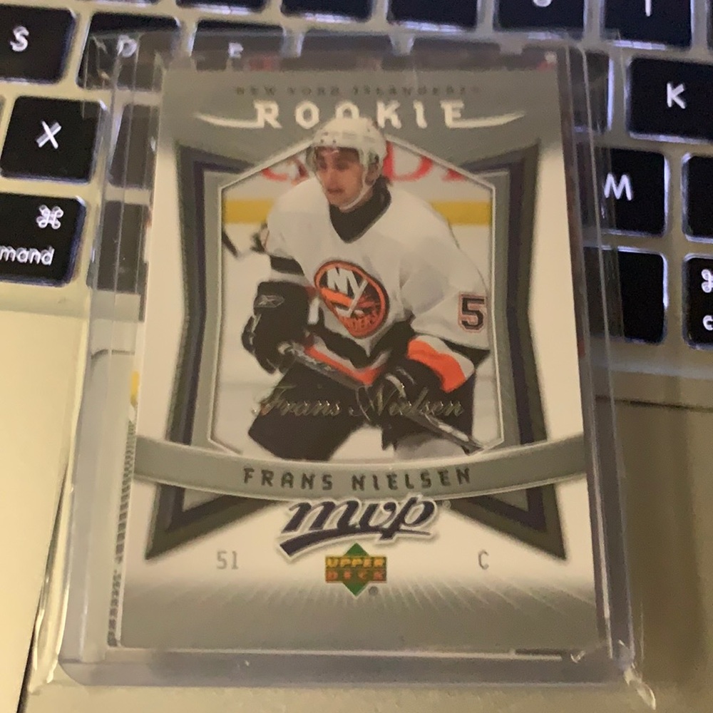 3/$10 15 cards from your New York Islanders